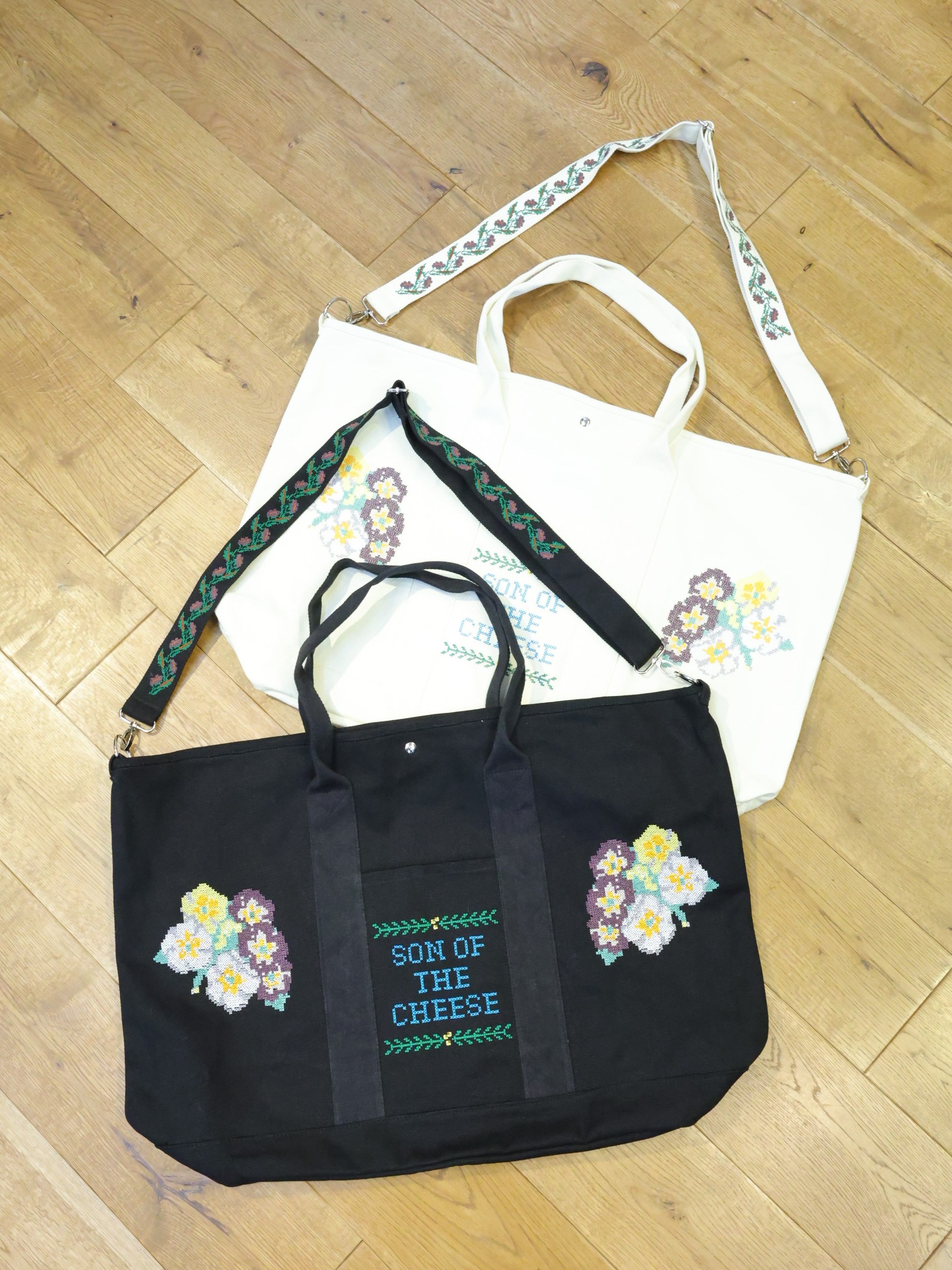 SON OF THE CHEESE 　「Flower Cross Stitch Bag」　ショルダートートバッグ