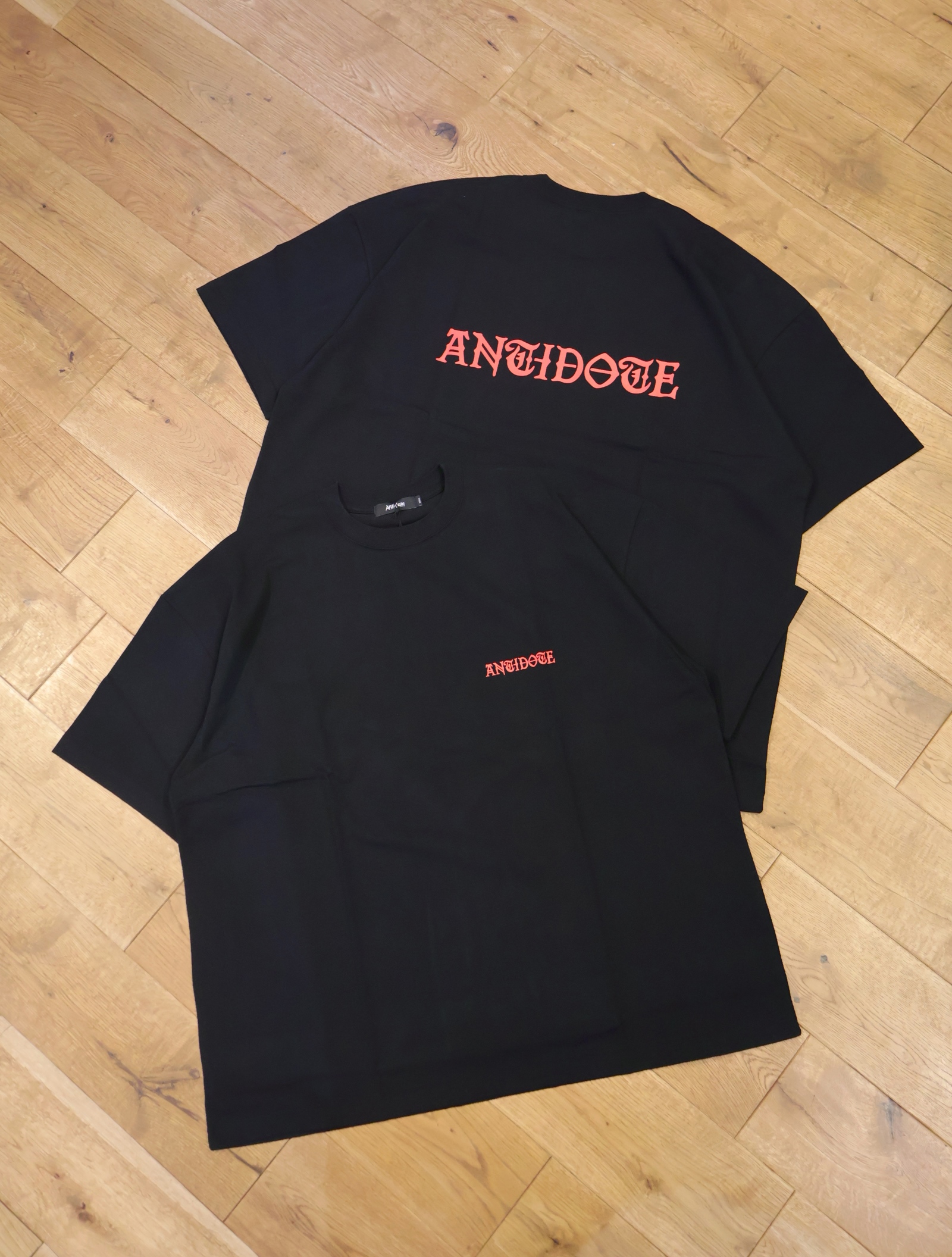 ANTIDOTE BUYERS CLUB　　「Over Sized Logo S/S Tee」　　オーバーサイズ ティーシャツ