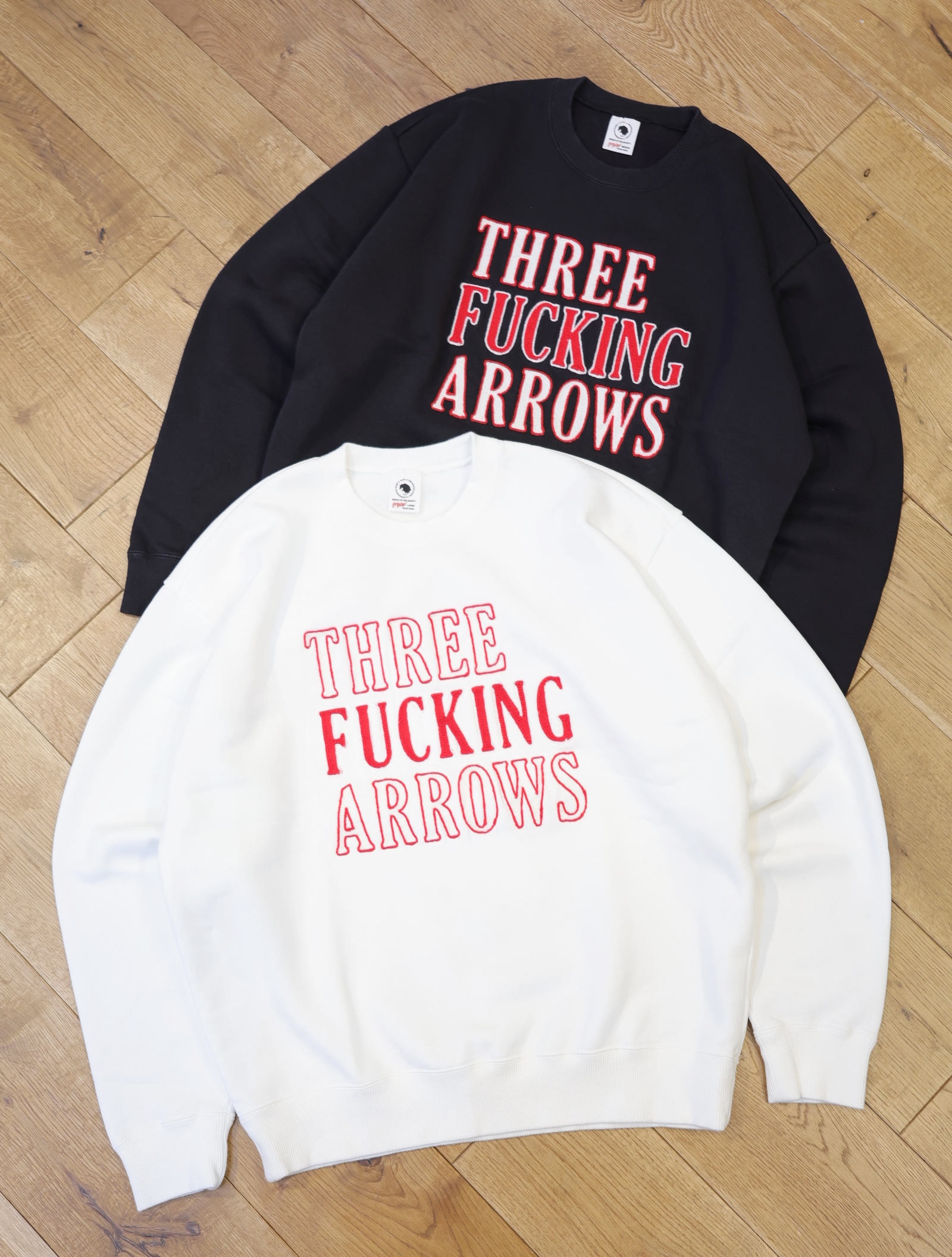 RATS　「CLASSIC EMBROIDERY CREW NECK SWEAT」　クルーネックスウェット