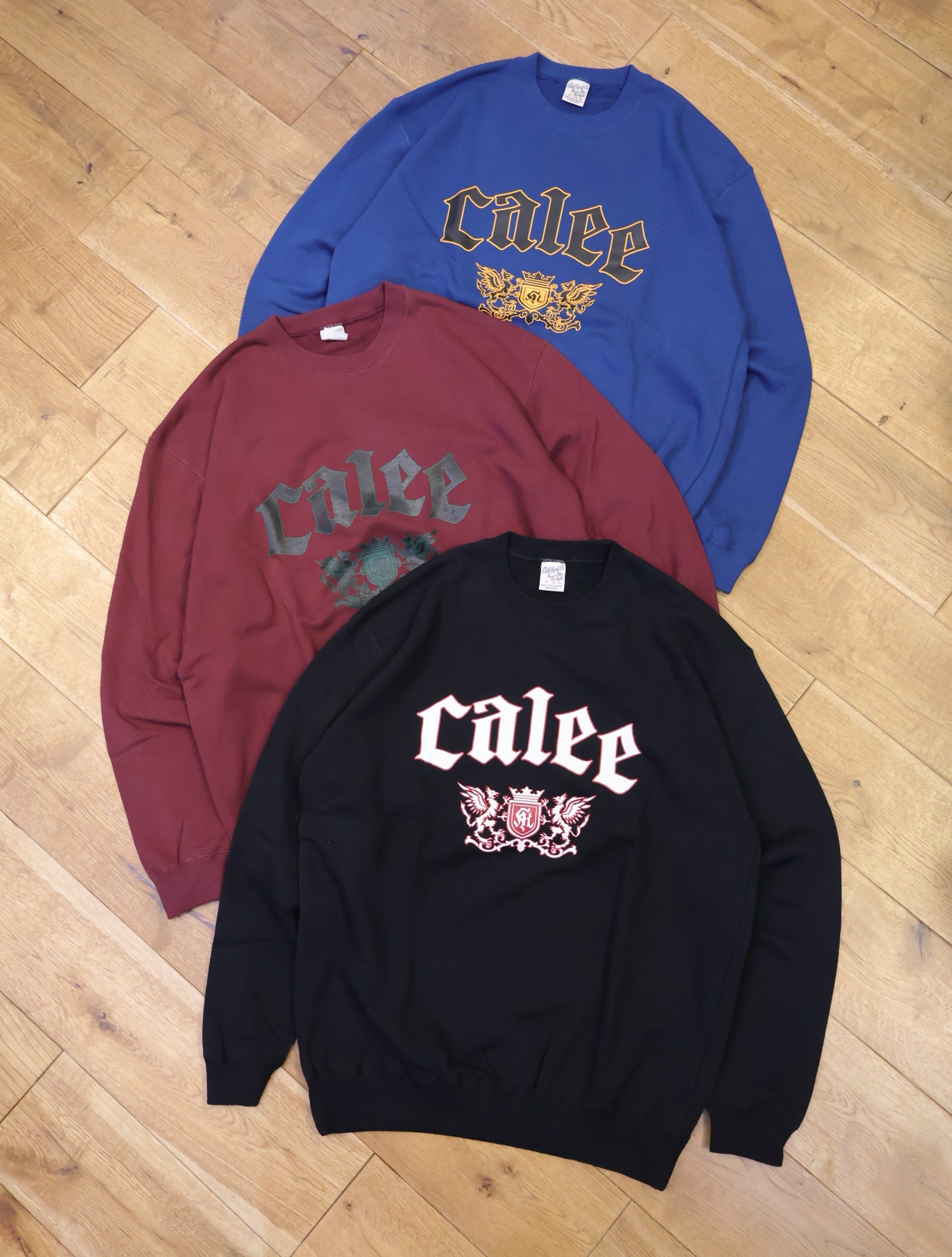 CALEE　　「EMBLEM LOGO CREW NECK SW」　　クルーネックスウェット