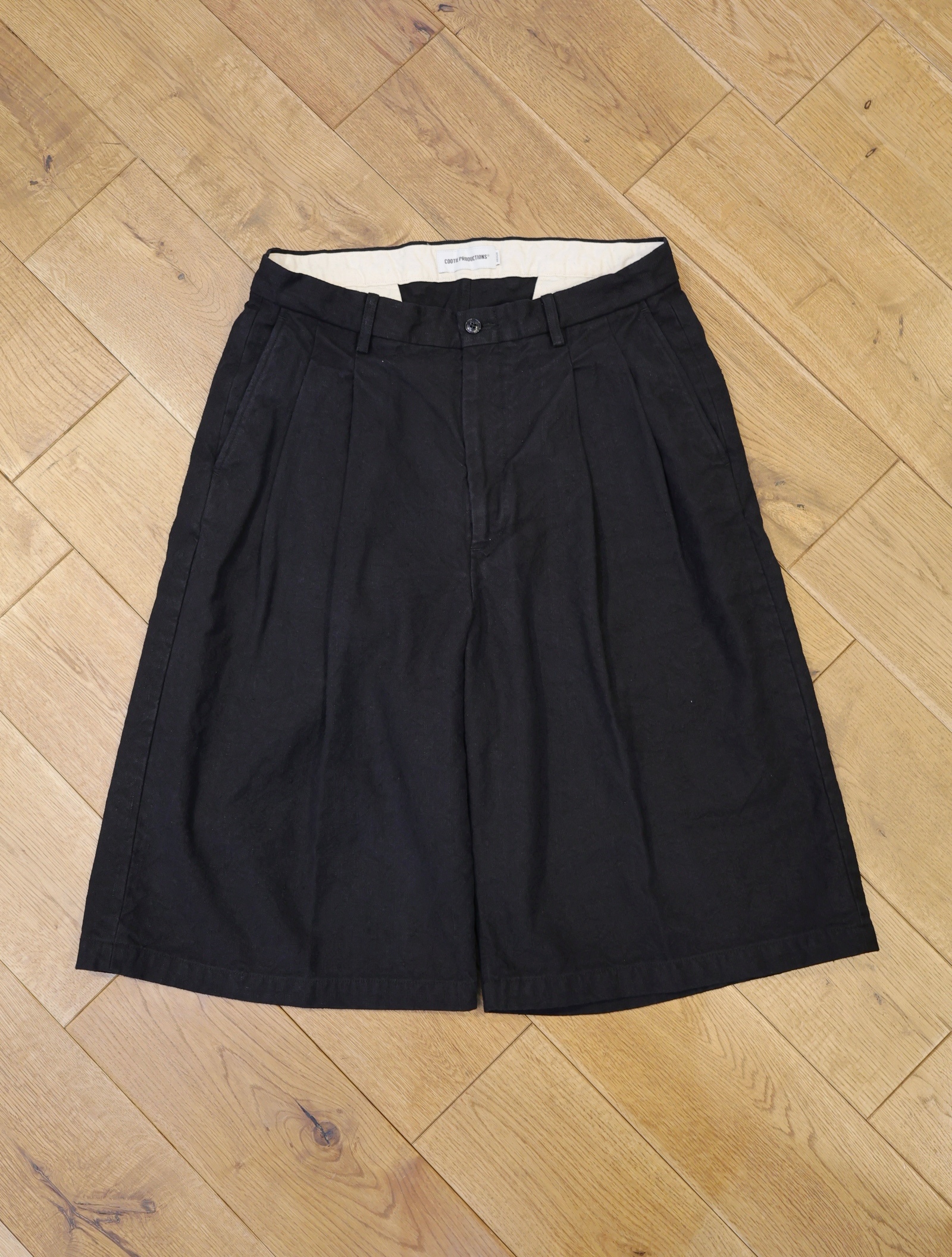 COOTIE　「C/Li Canvas 2 Tuck Short Trousers」　2タック イージーショーツ