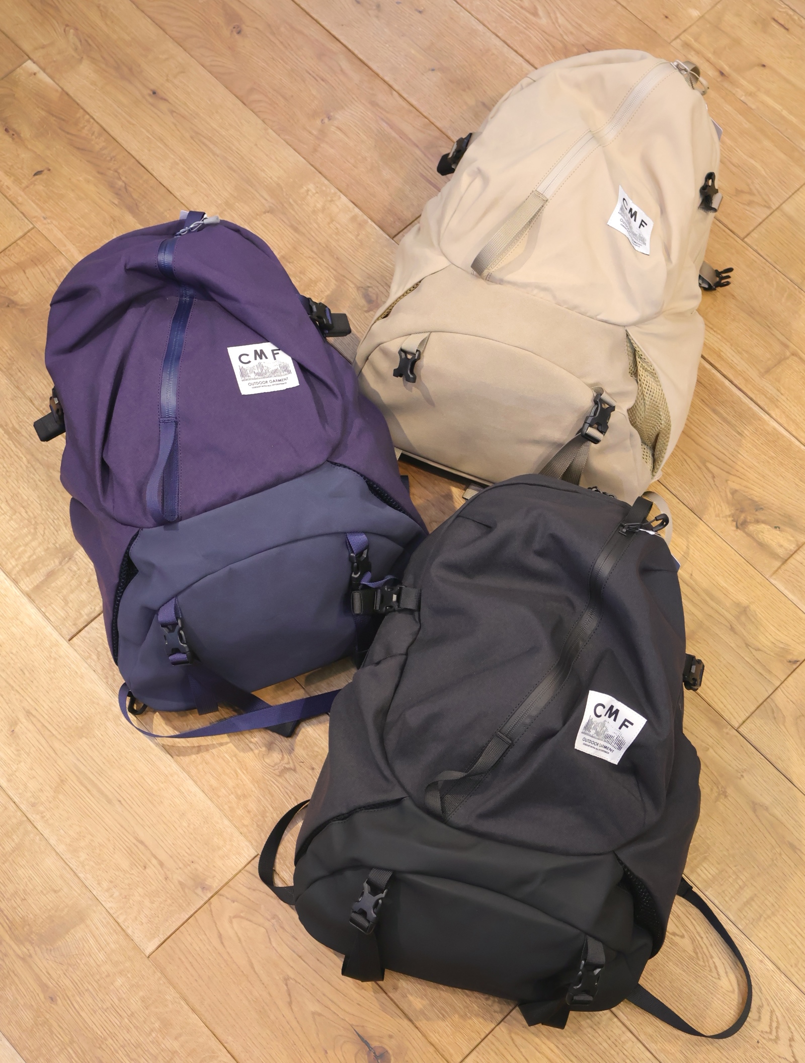 CMF OUTDOOR GARMENT　　　「WEEKENDERZ SMOOTH NYLON」　　バックパック