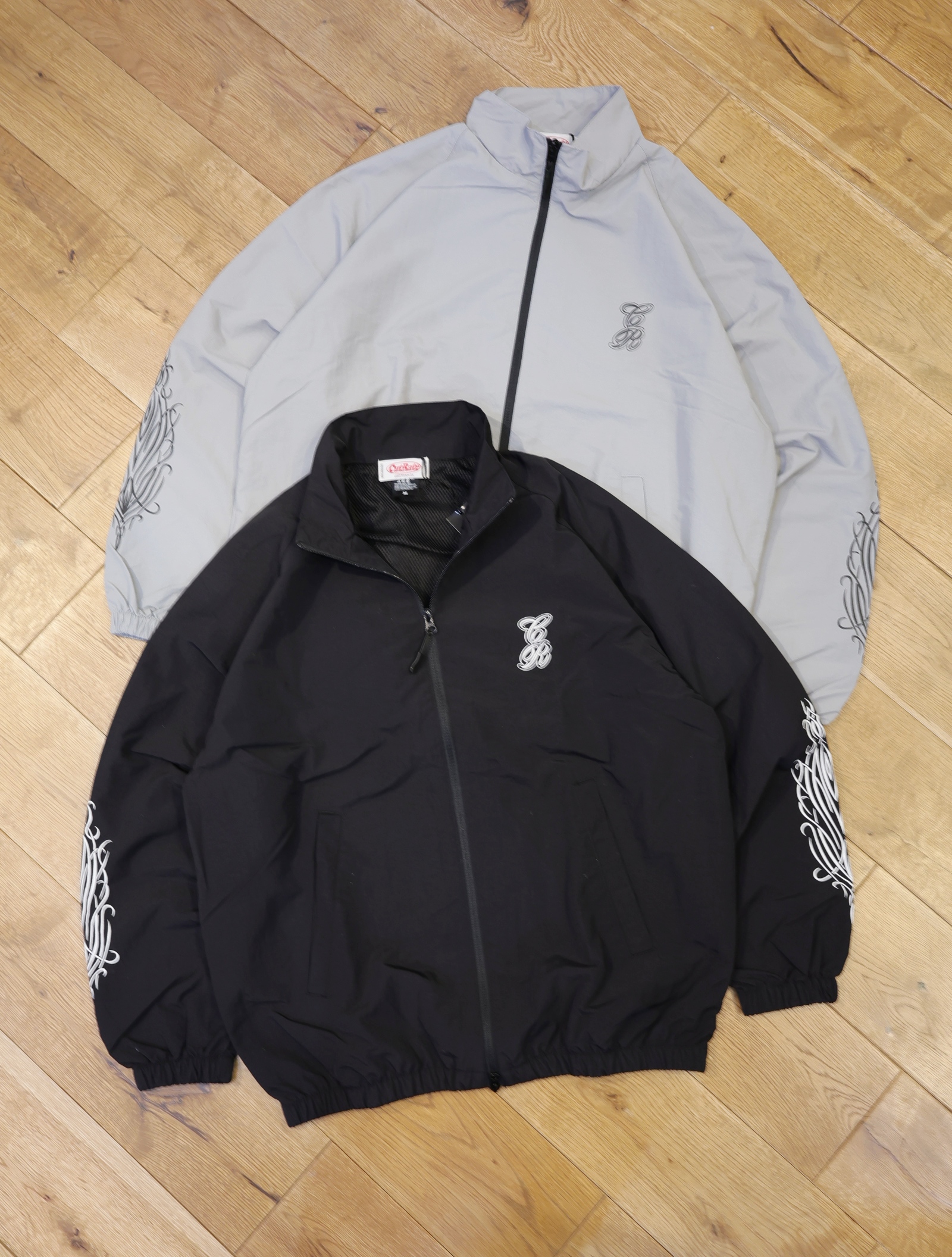CUT RATE  「PINSTRIPE NYLON TRACK JACKET」　ナイロントラックジャケット