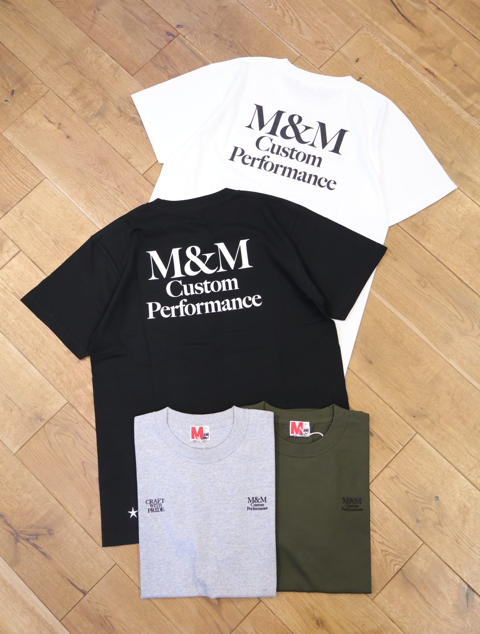 M&M CUSTOM PERFORMANCE  　「Logo EMB. Tee」　プリントティーシャツ