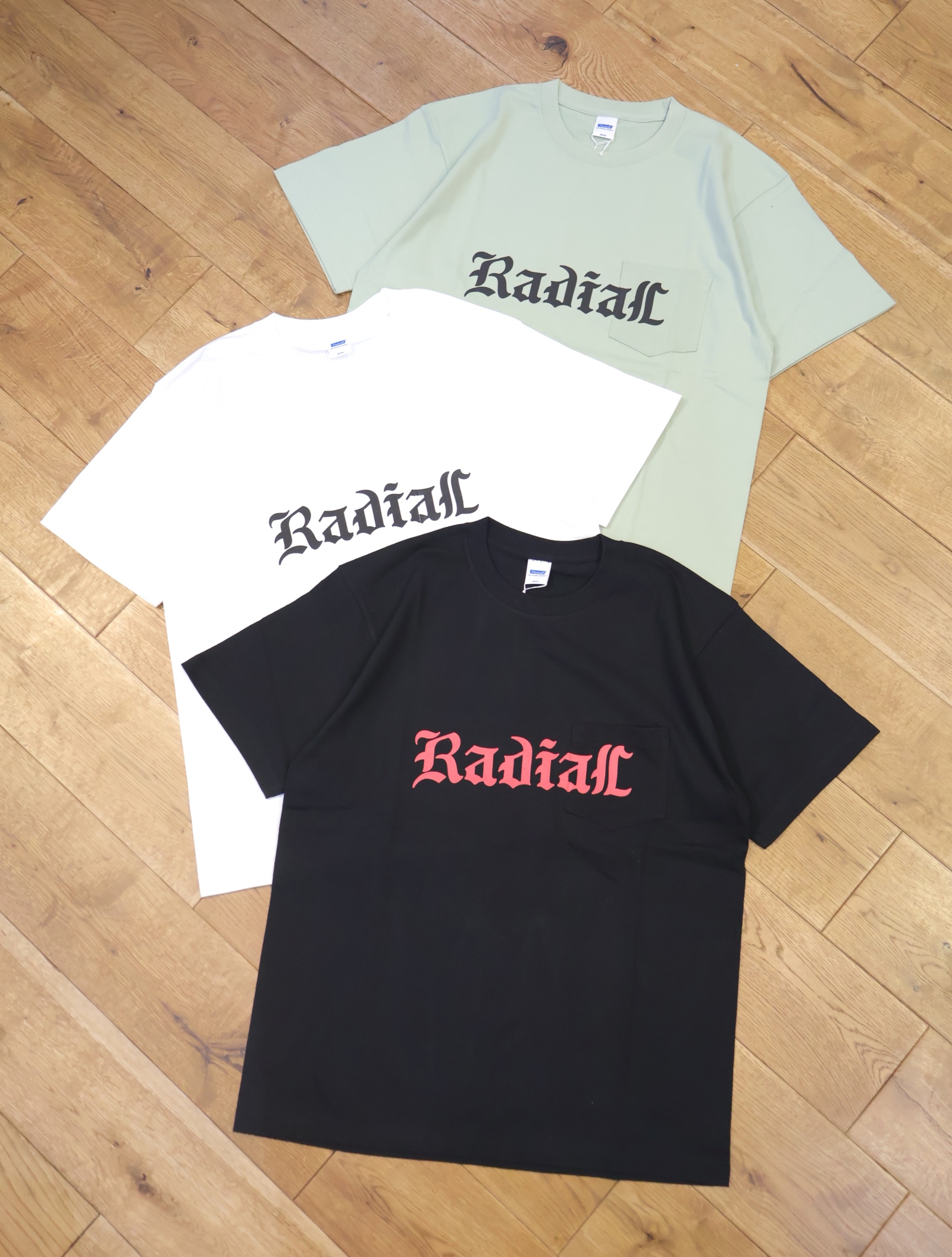 RADIALL 　「OE - CREW NECK T-SHIRT S/S」　プリントポケットティーシャツ