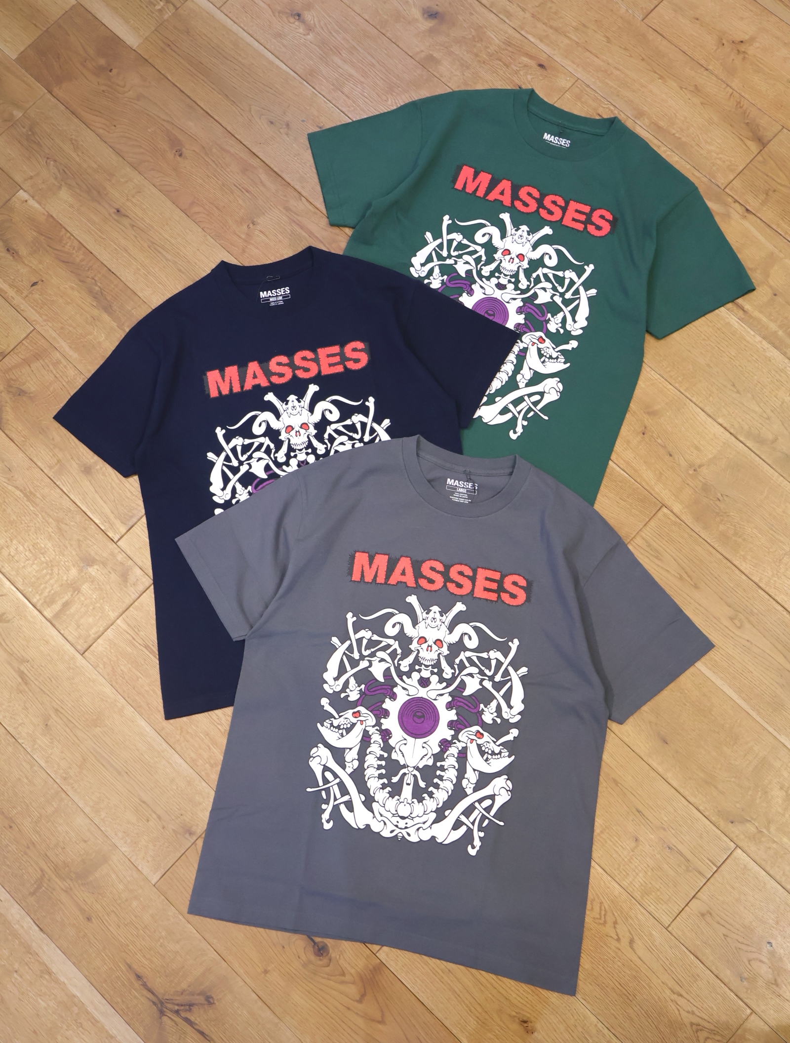 MASSES　　「T-SHIRT BONE」　　プリントティーシャツ
