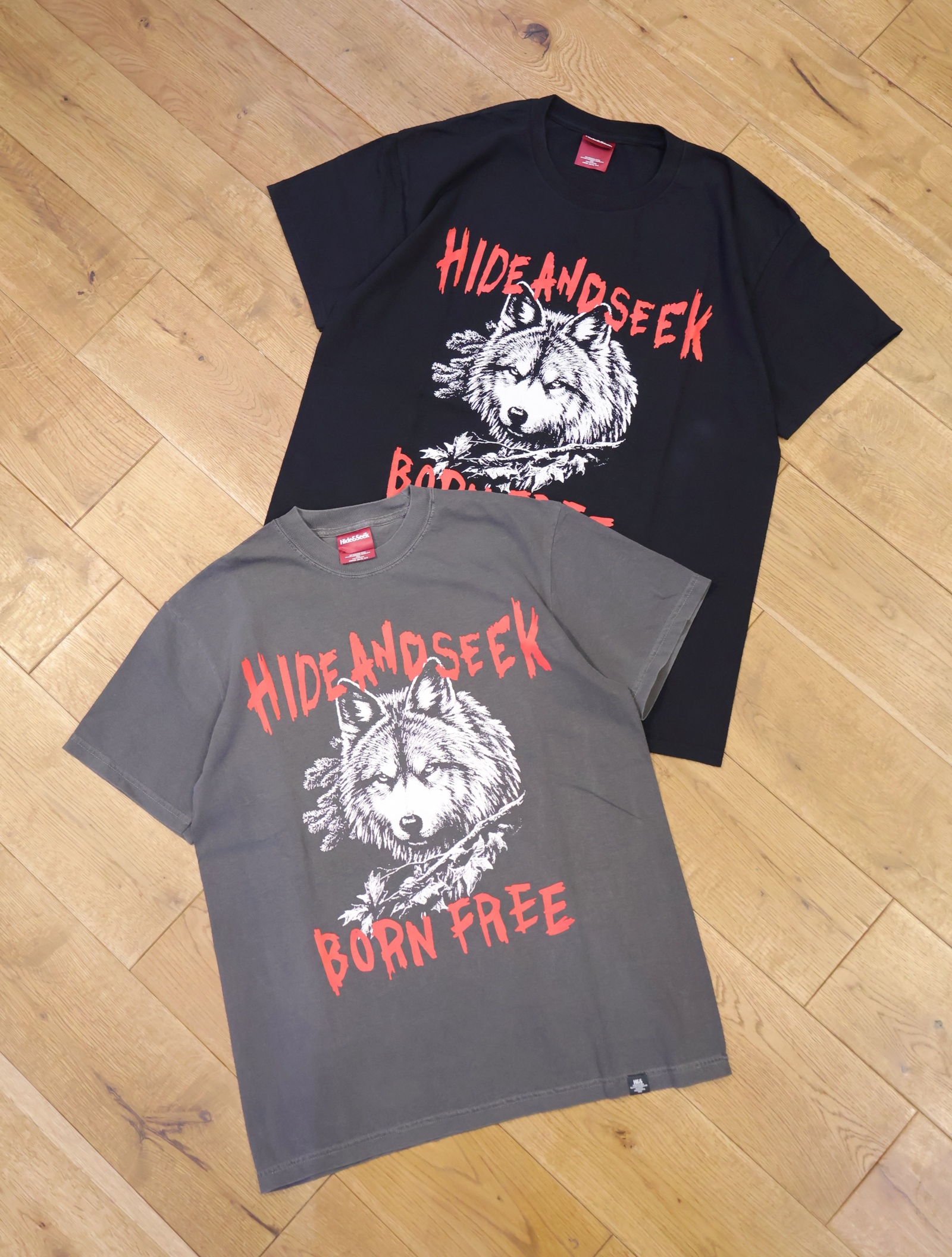 Hide and Seek　「Wolf S/S Tee（FRONT）」　プリントティーシャツ