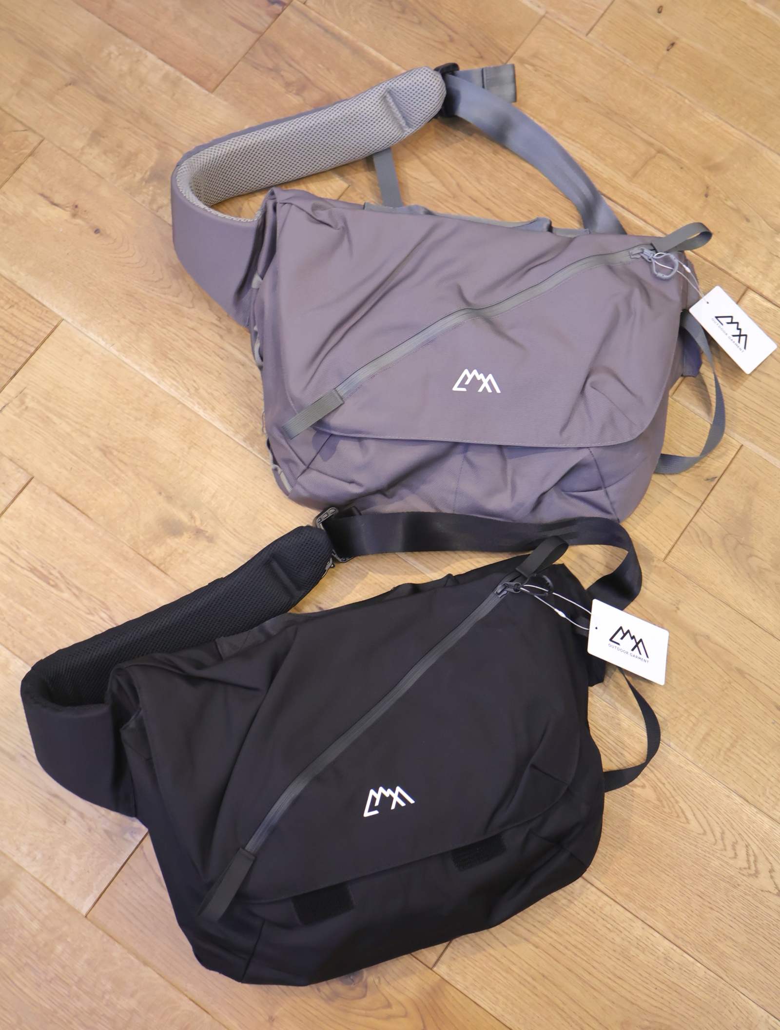 CMF OUTDOOR GARMENT　「MESSENGER BAG」　メッセンジャーバッグ