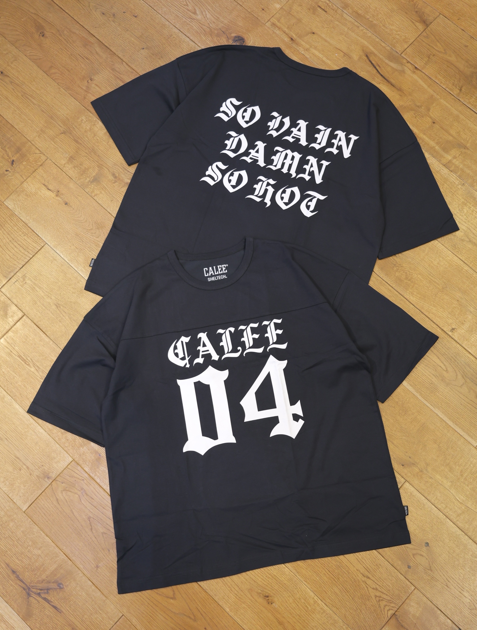 CALEE 「×SHELTECH®︎ LOGO FOOT BALL TEE ＜B TYPE>」 フットボールティーシャツ
