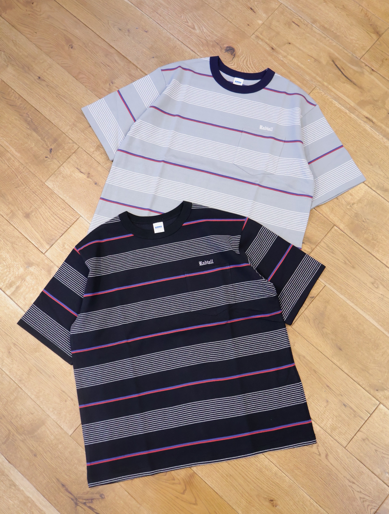 RADIALL 　「G-BODY - CREW NECK T-SHIRT S/S」　ボーダーポケットティーシャツ