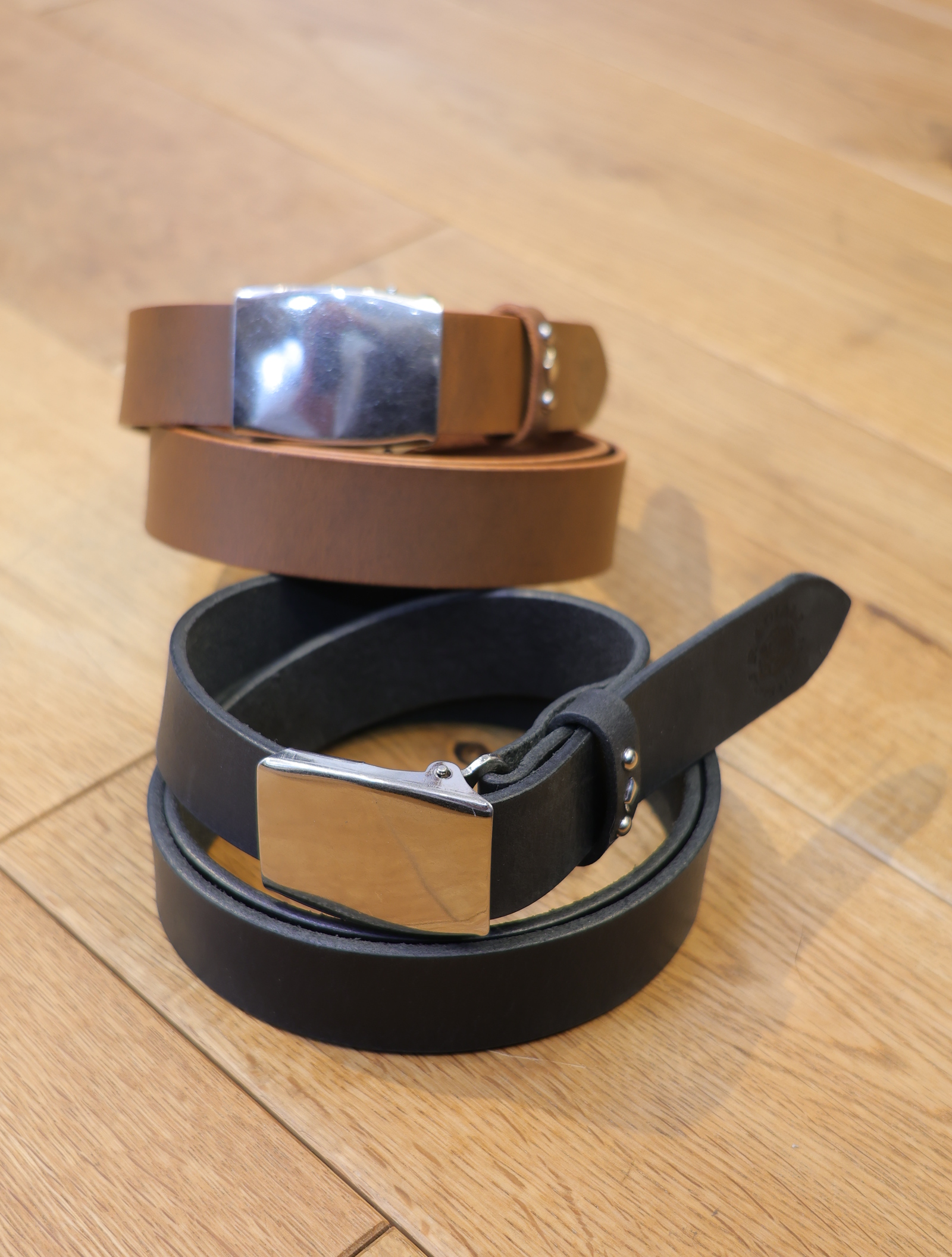 RADIALL 　「RHODES - LEATHER BELT / PLAIN」　　レザーベルト