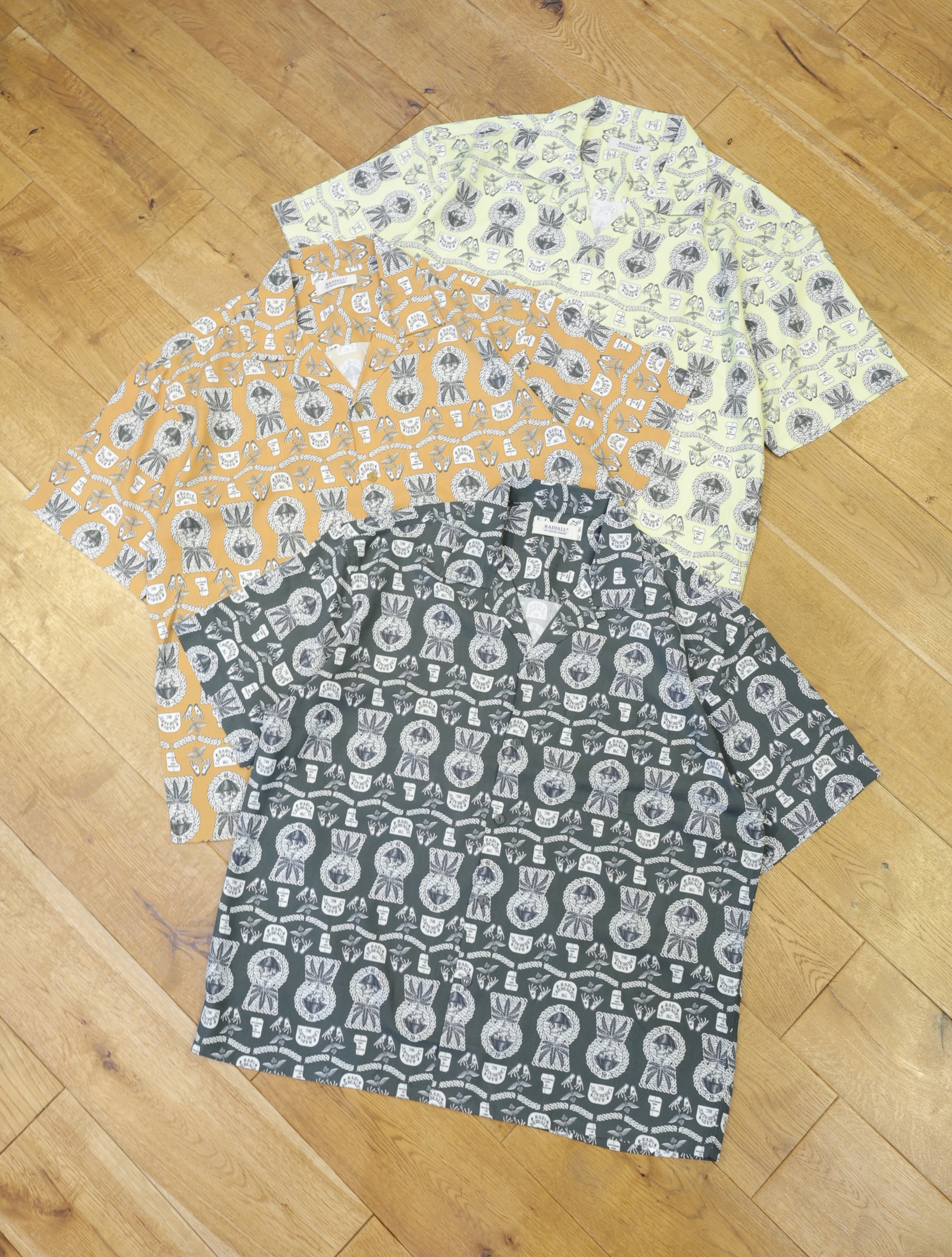 RADIALL　　「COMMUNE - OPEN COLLARED SHIRT S/S」　 レーヨン オープンカラーシャツ