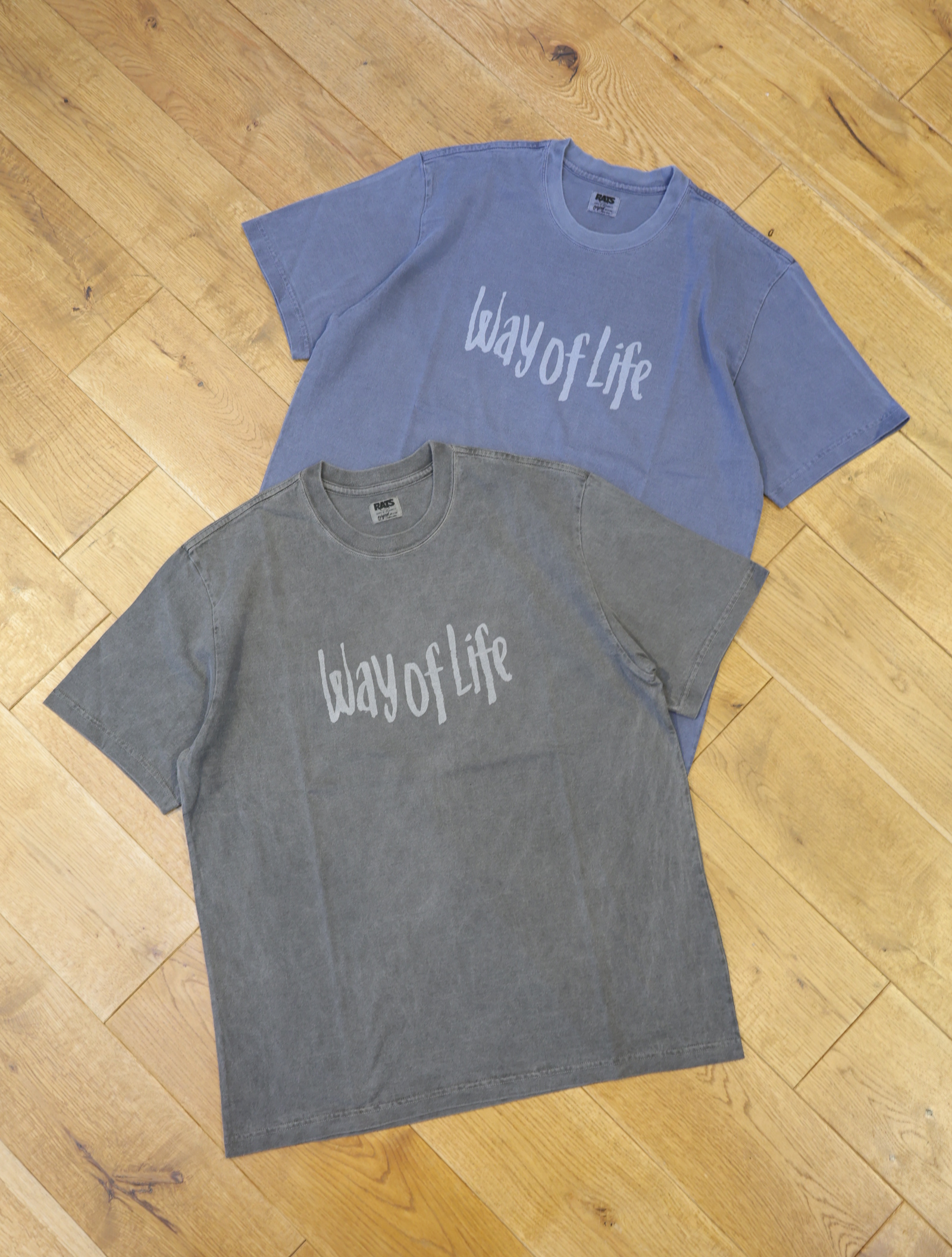 RATS　「WAY OF LIFE TEE」　ピグメントダイ プリントティーシャツ