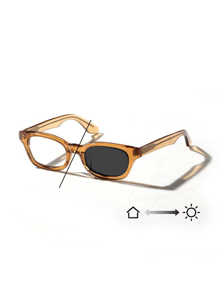 OWN　　「#12 CLEAR BROWN / CLEAR to GREY (調光レンズ)」　　ウェリントンタイプグラッシーズ