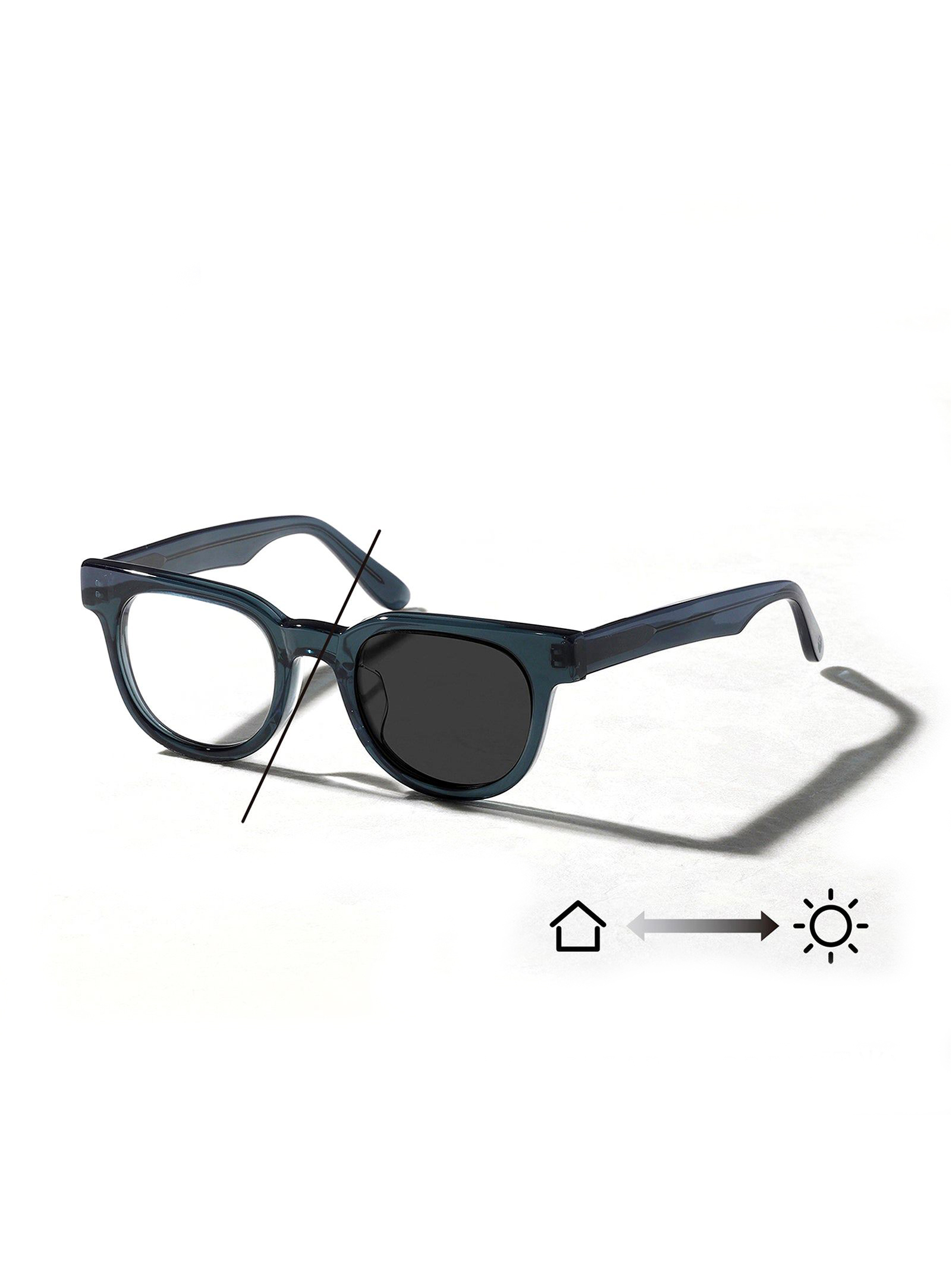 OWN　　「#11 GREY BLUE / CLEAR to GREY (調光レンズ)」　　ウェリントンタイプグラッシーズ