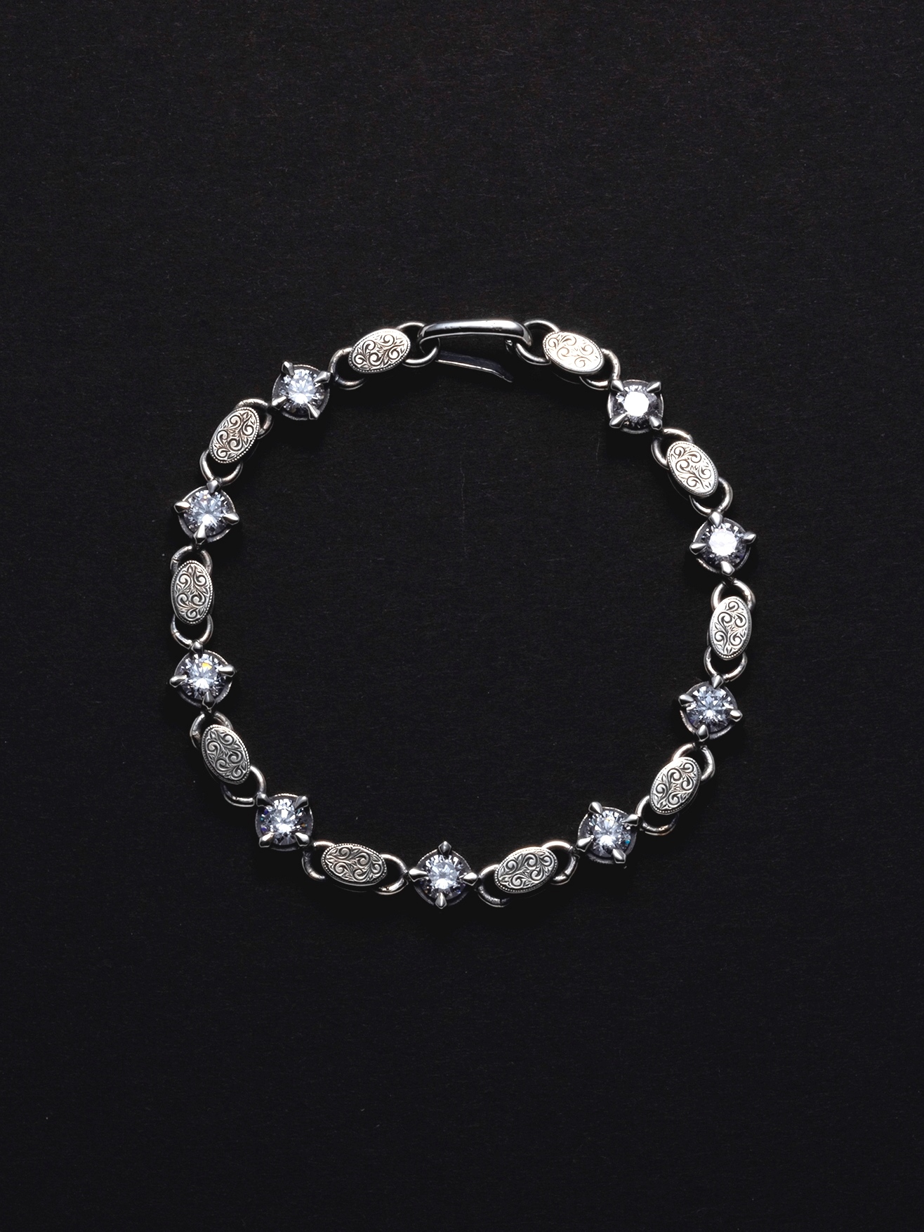 ANTIDOTE BUYERS CLUB　　「 Engraved Cutstone Link Bracelet 」　　SILVER950製 ブレスレット