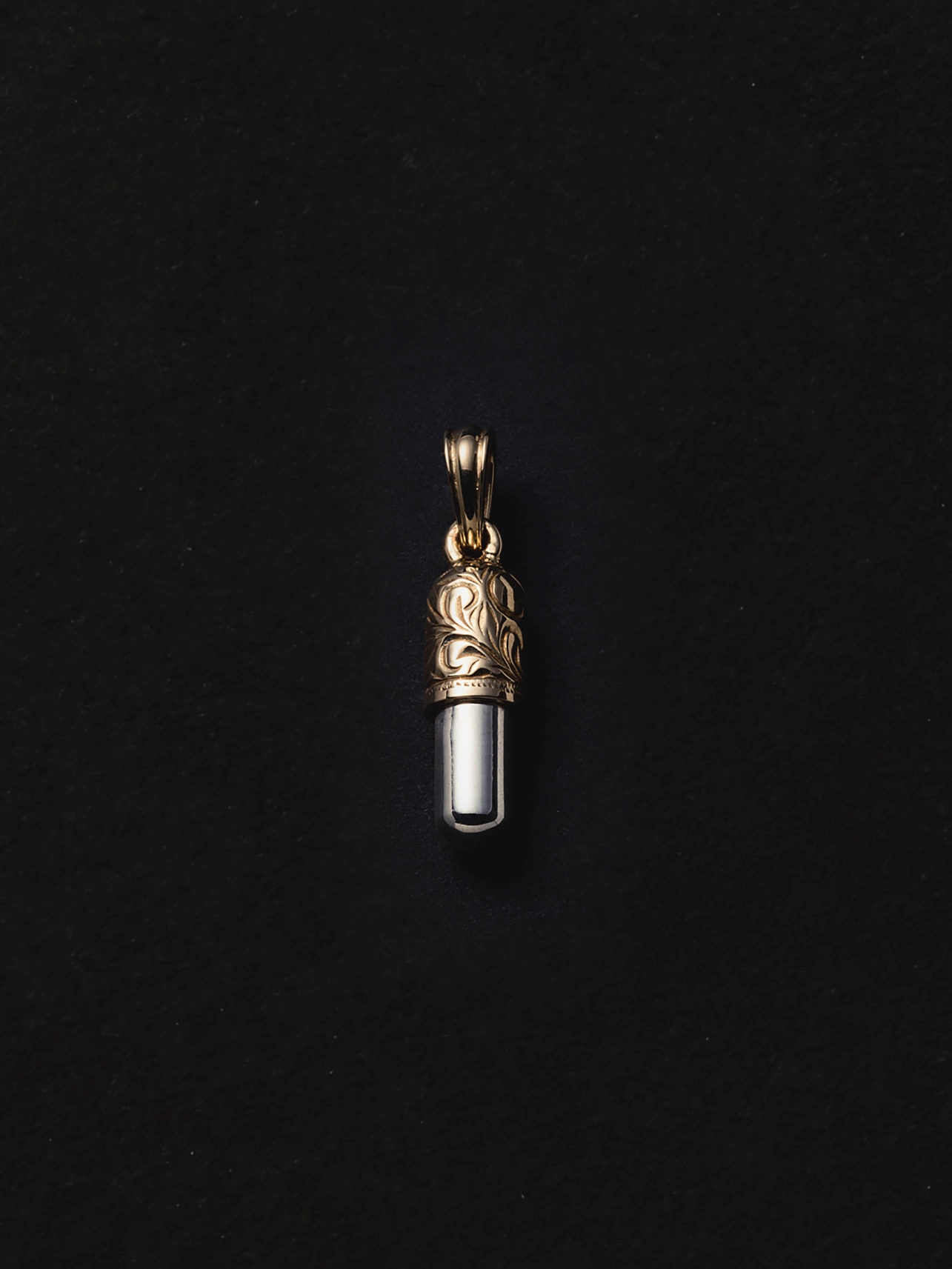 ANTIDOTE BUYERS CLUB　　「Capsule Pendant」　　K18 & SILVER950製 ペンダントトップ