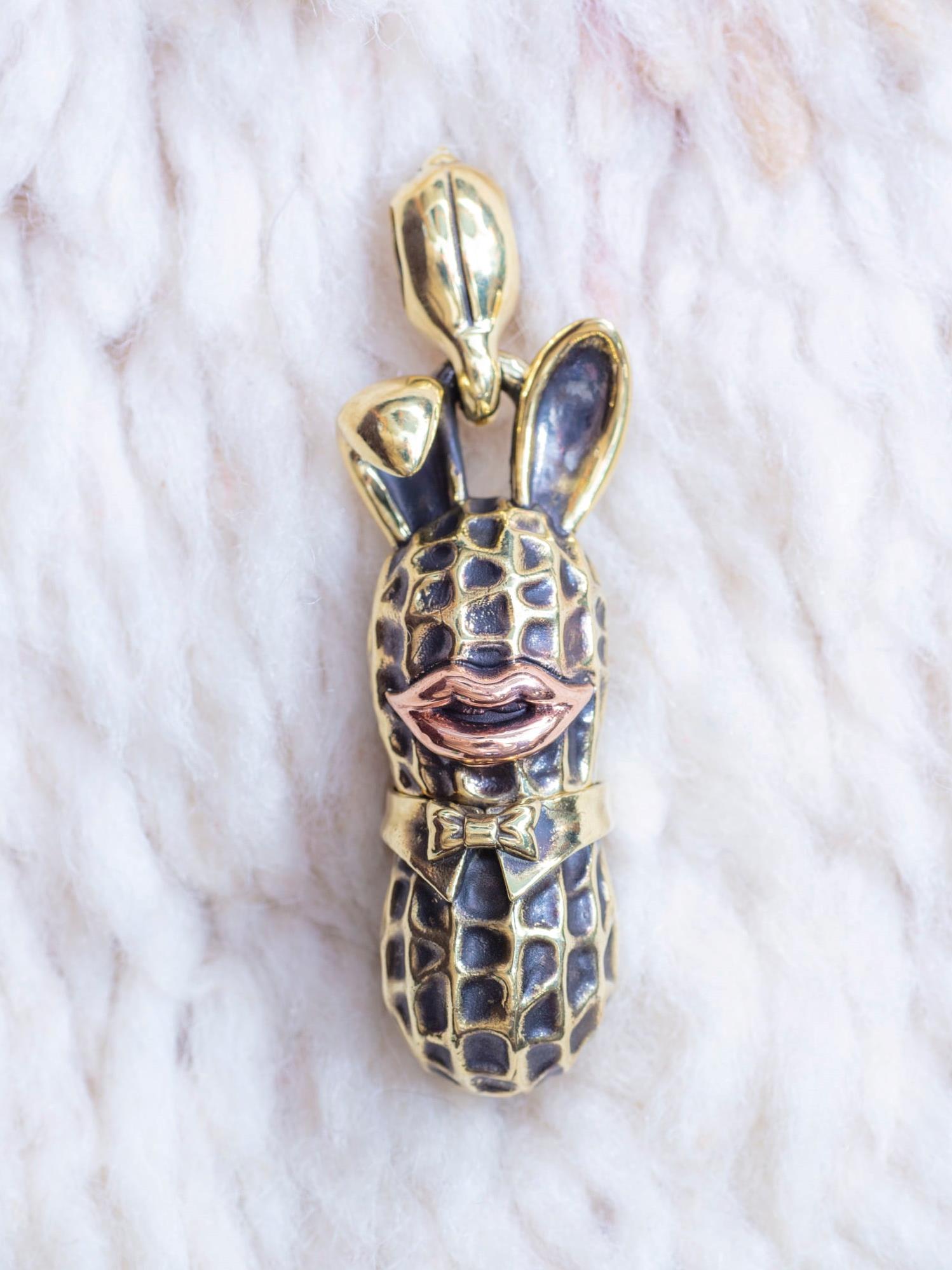 Peanuts&Co　「STASH BUNNY PEANUTS BRASS × COPPER」　BRASS製 ペンダントトップ