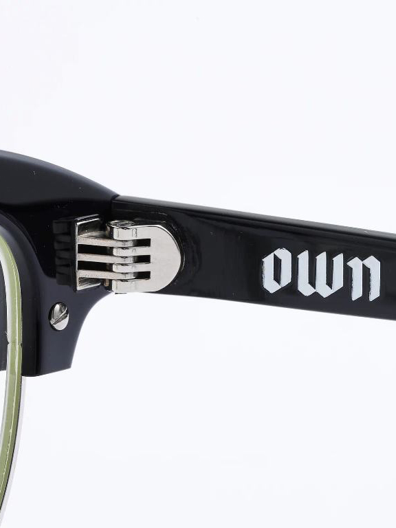 OWN 「#08 BLACK/CLEAR to GREY（調光レンズ）」 ブロータイプグラッシーズ