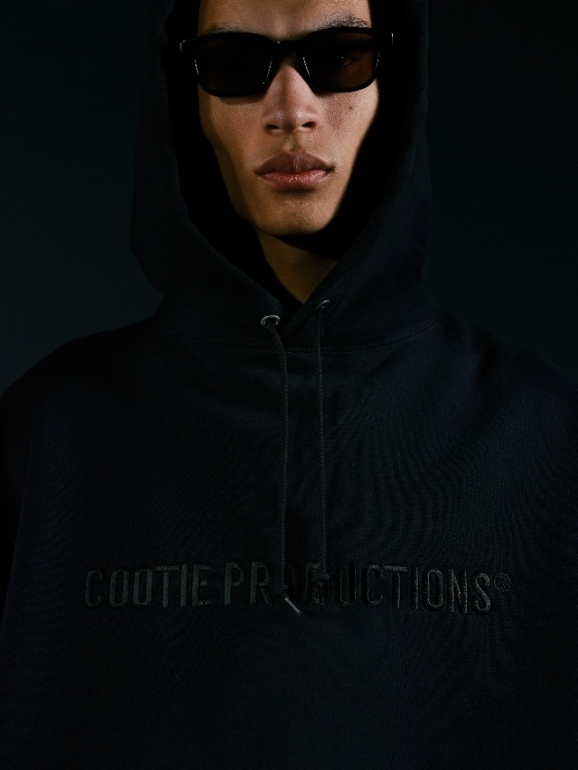COOTIE 「Open End Yarn Sweat Hoodie (Embroidery)」 スウェット  