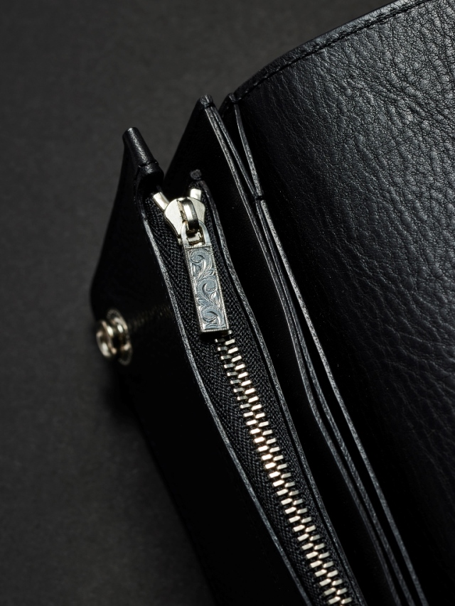 ANTIDOTE BUYERS CLUB 「 Compact Trucker Wallet （Grain