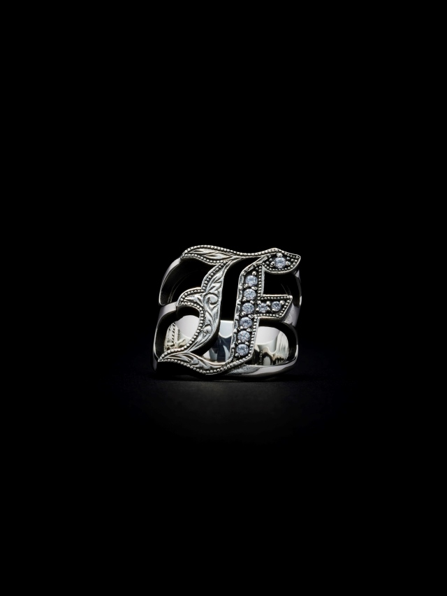 ANTIDOTE BUYERS CLUB 「Engraved Initial Ring」 SILVER950 製