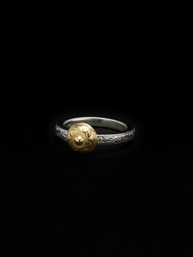ANTIDOTE BUYERS CLUB　　「Engraved Tiny Rivet Ring」　　SILVER950×K18製 リング