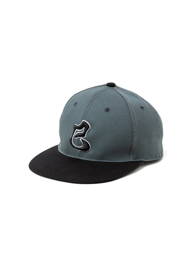 caleeのキャップ CALEE EMBROIDERY CALEE TWILL CAP - FLOATER