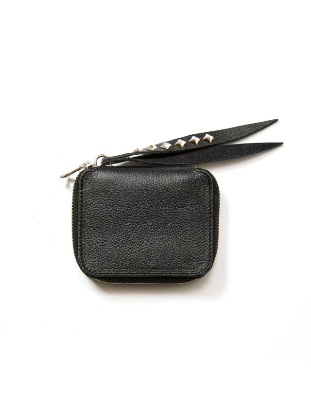 CALEE   「PLANE LEATHER ZIP MULTI WALLET ＜STUDS CHARM＞」　レザージップマルチウォレット