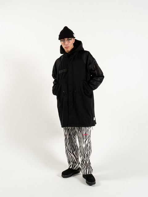 CAPTAINS HELM WARM LIGHT JACKET ツリーカモ L CAPTAINS HELM WARM LIGHT JACKET ツリーカモ L