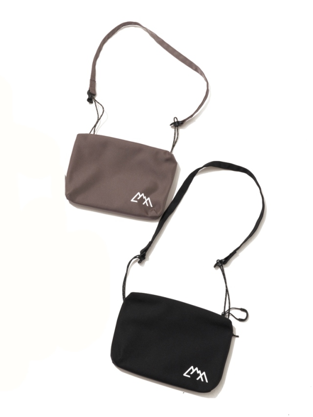 未使用CMF OUTDOOR GARMENT ミニサコッシュ　SMART PAC CMF OUTDOOR GARMENT 「SMART PAC BALLISTIC NYLON」 ミニサコッシュ