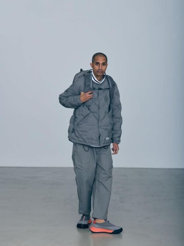 CMF OUTDOOR GARMENT 「CMF WOVEN DOWN CREW」 ノーカラーダウンジャケット
