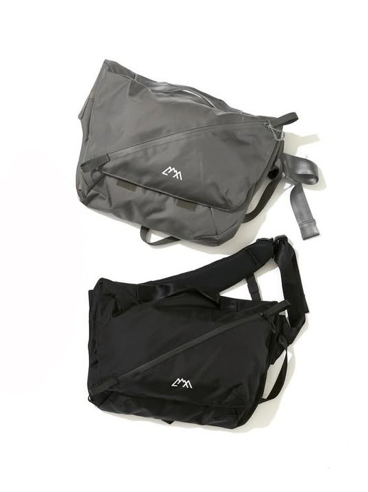 CMF OUTDOOR GARMENT　「MESSENGER BAG」　メッセンジャーバッグ