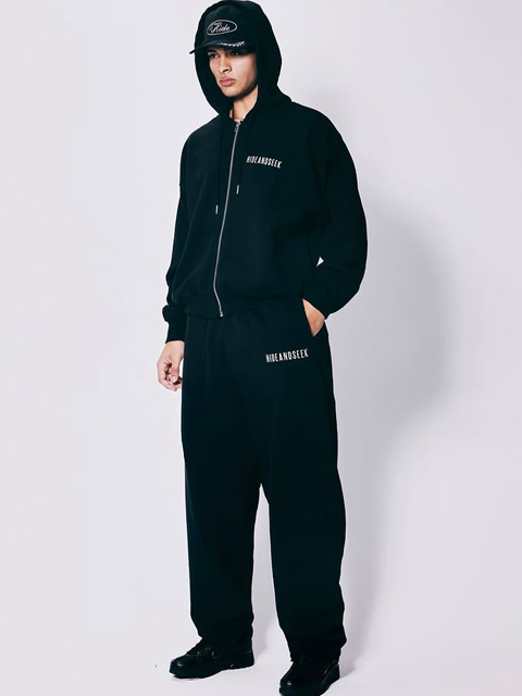 Hide and Seek 「Logo Zip Hooded Sweat Shirt（26ss）」 ジップアップ