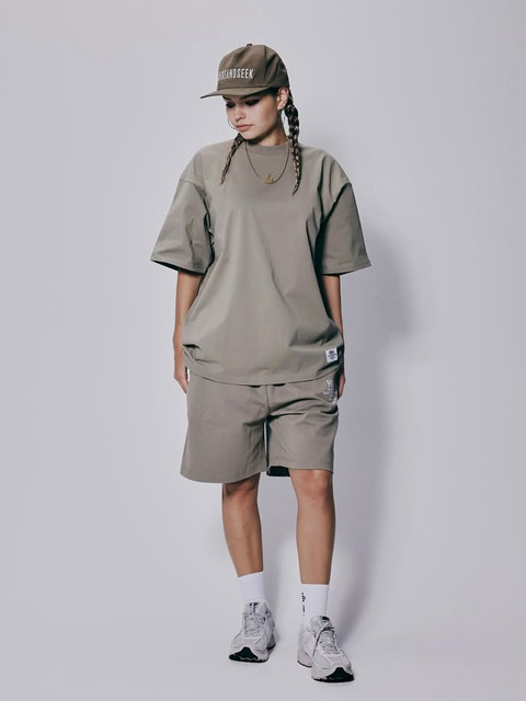 Hide and Seek 「H&S S/S Tee（26ss）」 ルーズフィット プリント