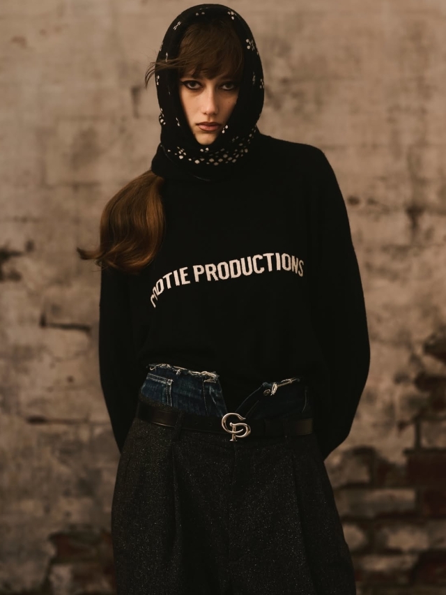 COOTIE 「Intarsia Crew Sweater」 クルーネック ニットセーター