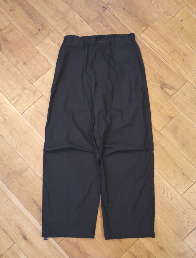 ROTTWEILER　　　「R9 PARACHUTE PANTS」 　パラシュートパンツ