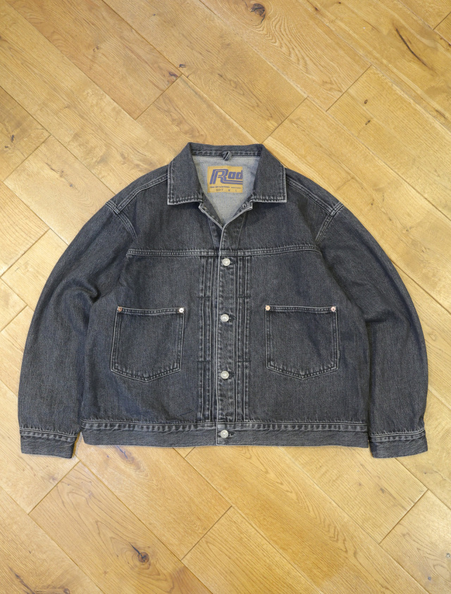 RADIALL　　「CLASSIC 350 TOP - TRUCKER JACKET〈LIGHT BLACK〉 」　ウォッシュ加工  デニムトラッカージャケット