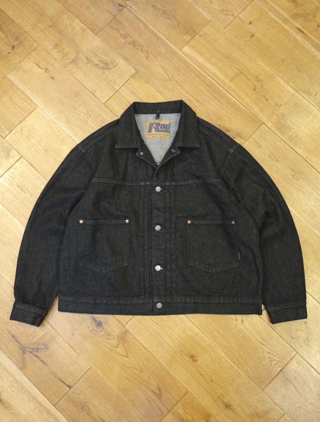 RADIALL　　「CLASSIC 350 TOP - TRUCKER JACKET〈DEEP BLACK〉」　 デニムトラッカージャケット