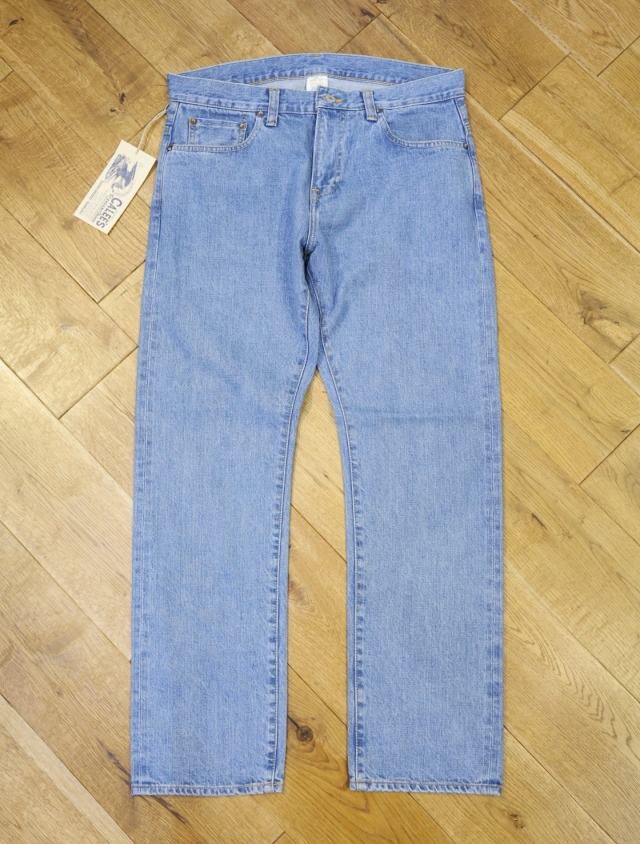 CALEE　　「VINTAGE REPRODUCT TAPERED DENIM PANTS＜USED＞」　ユーズド加工 テーパードデニムパンツ