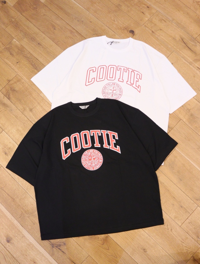 COOTIE 「Print Oversized S/S Tee (COLLEGE) 」 プリント オーバー