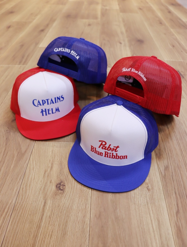Pabst Blue Ribbon × CAPTAINS HELM　　「#BRAND COLOR MESH CAP」 　5パネル メッシュキャップ