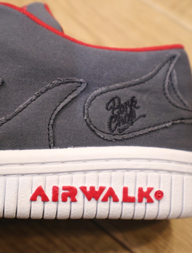 PORKCHOP GARAGE SUPPLY × AIRWALK 「SCORCH」 スニーカー