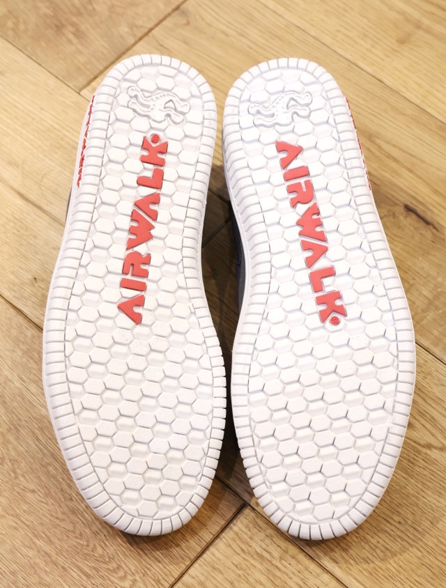 PORKCHOP GARAGE SUPPLY × AIRWALK 「SCORCH」 スニーカー