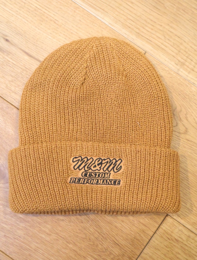 M&M ニット帽 KNIT CAP M&M CUSTOM PERFORMANCE - KNIT CAP (BROWN) / ロゴ刺繍 ニット