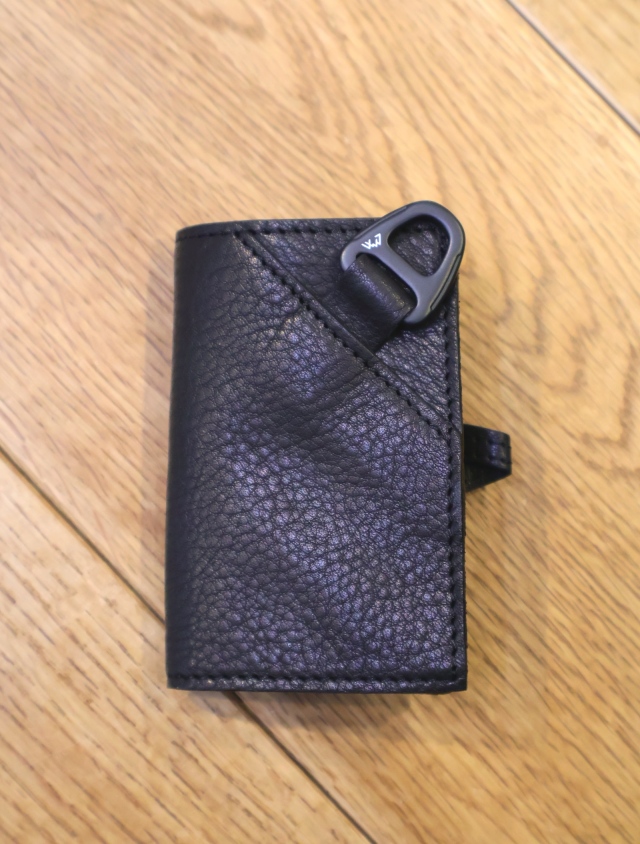 CMF OUTDOOR GARMENT　「SMART WALLET LEATHER」　レザーミニウォレット