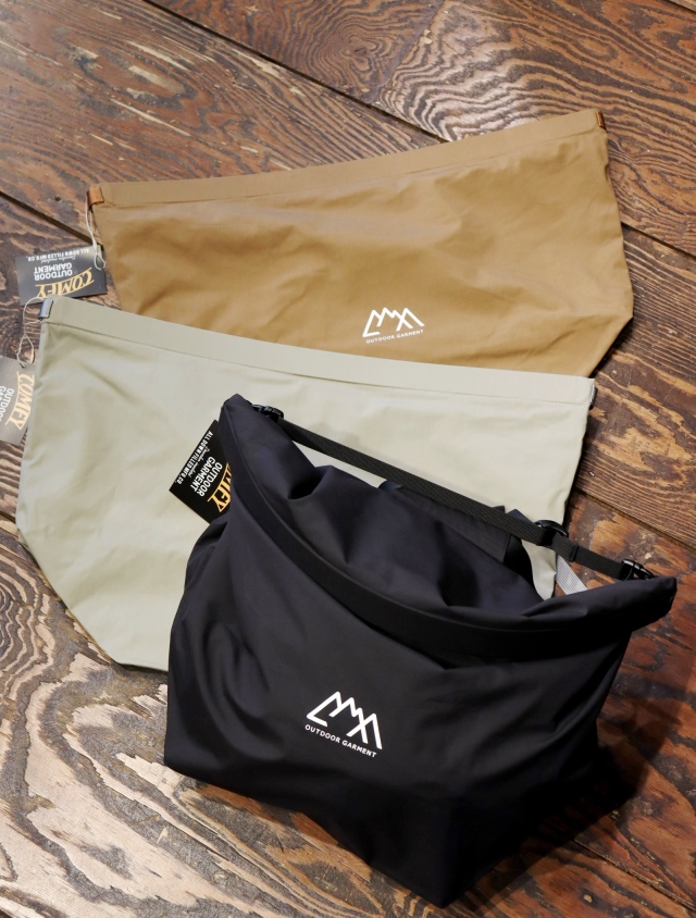 COMFY OUTDOOR GARMENT (コムフィーアウトドアガーメント)