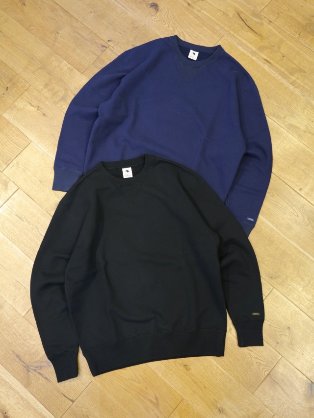 RATS　「V-GAZETTE CREW NECK SWEAT」　クルーネックスウェット
