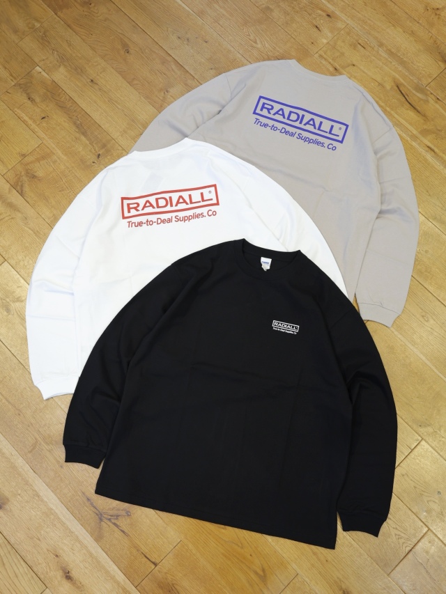 RADIALL 　「SUPPLY - CREW NECK T-SHIRT L/S」　プリントロングスリーブティーシャツ