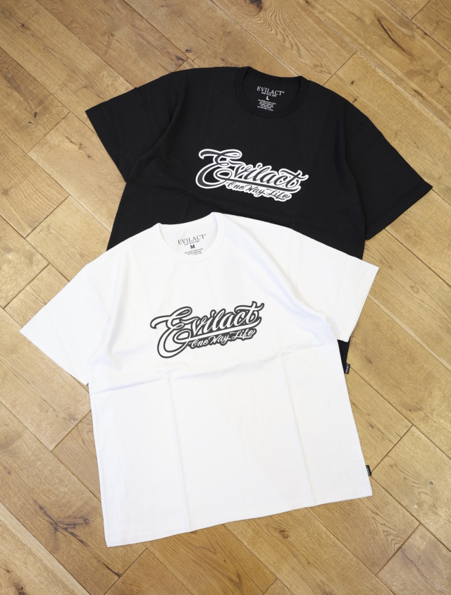 【5月11日 12:00～ 発売開始】　EVILACT 　「SCRIPT LOGO SS」　プリントティーシャツ